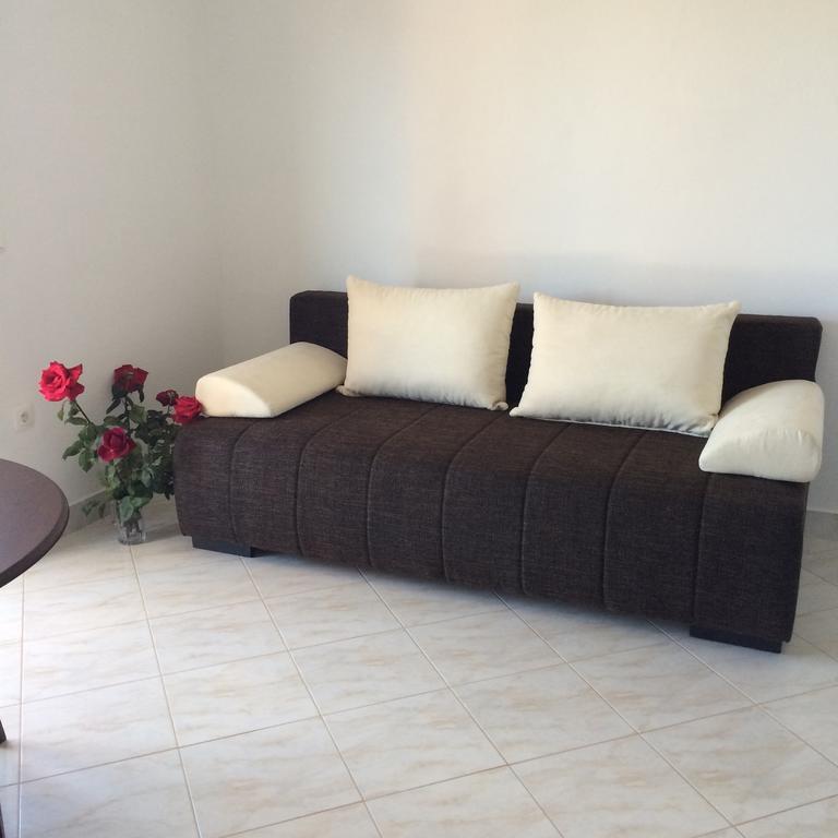 Apartments Pisac Razanj Bilik gambar